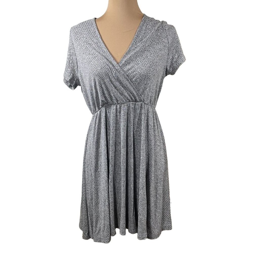 New HYFVE Ribbed Knit Dress Heather Grey V-Neck Crossed Bodice Size L Large
